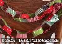 Fabric (paper type) Advent chain