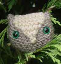 Mini owl toy knitting pattern