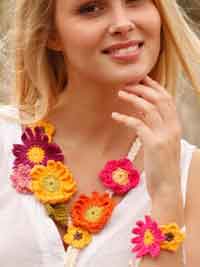 Flower Necklace & Bracelet