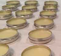 Beeswax and Honey Lip Balm Recipe