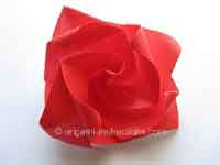 Easy Origami Twisty Rose