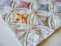  Cathedral window quilt tutorial