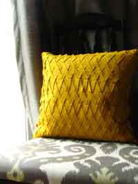 Felt Lattice Pillow Sewing Tutorial