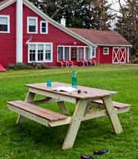 Build the Perfect Picnic Table